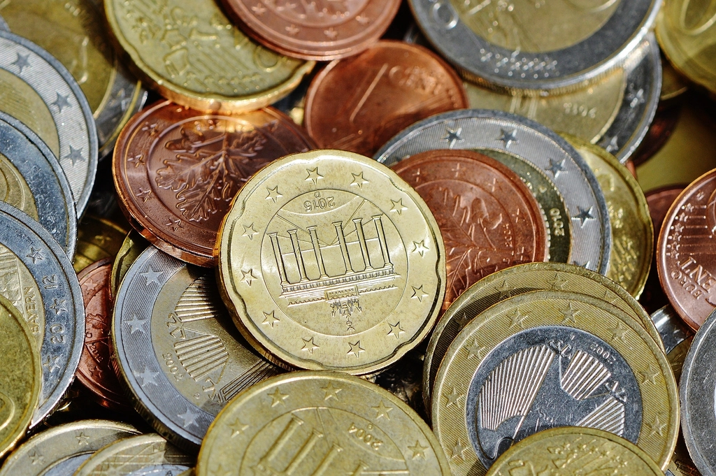Euro coins, money & banking