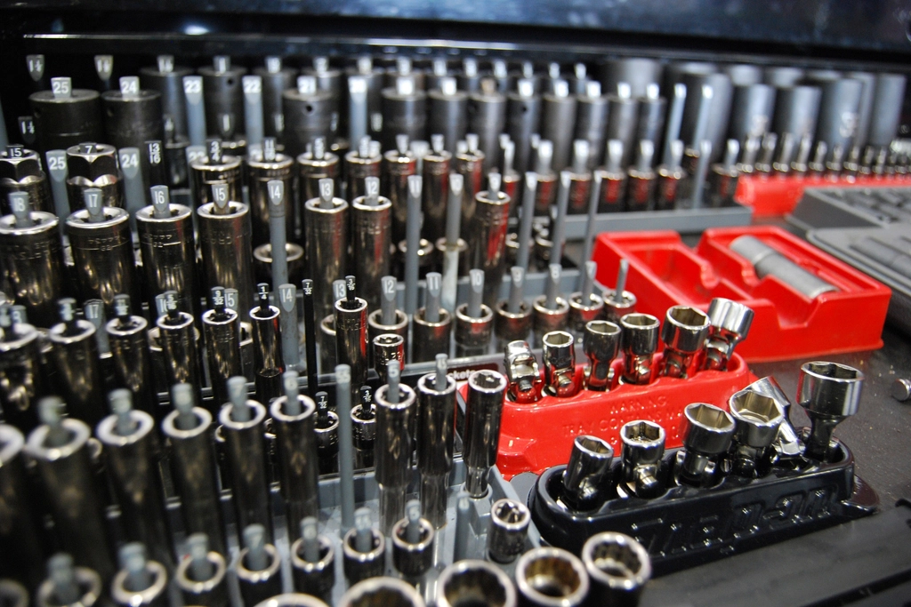 Free close socket toolbox image